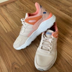 Adidas Originals crazychaos women’s linen cloudfoam shoes